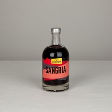 סנגריה אדומה ל-4