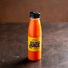 מיץ גזר טרי בבקבוק