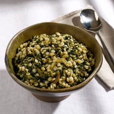 פתיתים עם תרד ובצל