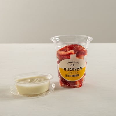 תותים בשמנת