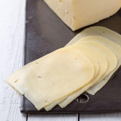 גבינת גאודה בקר פרוסה