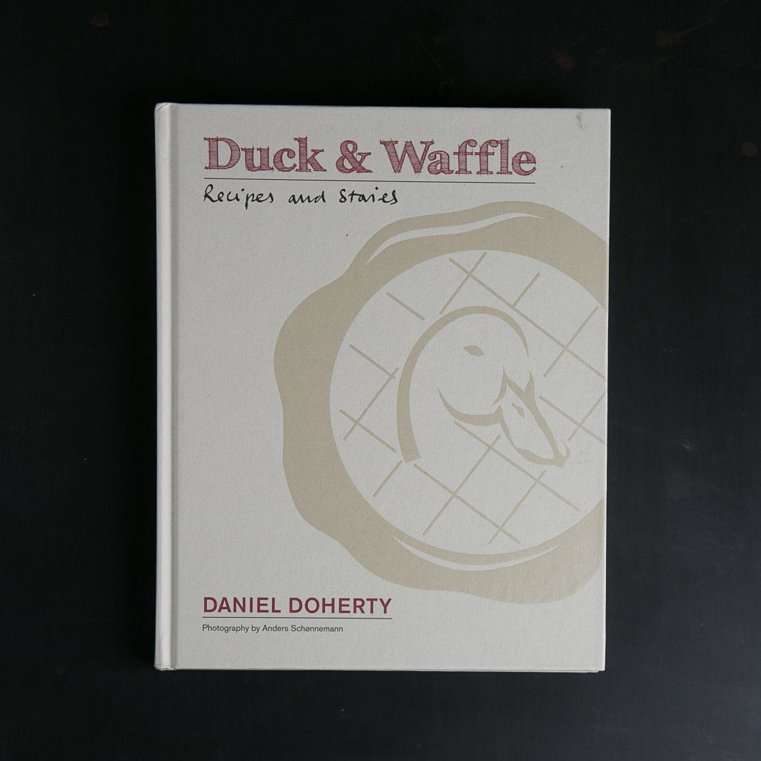 הספר Duck & Waffle של דניאל דוהרטי