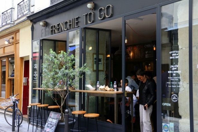 אחד המקומות המעולים של גרגורי נרשאנד, FRENCHIE TO GO