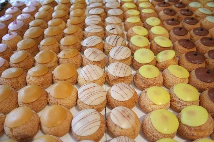 פחזניות מבצק רבוך