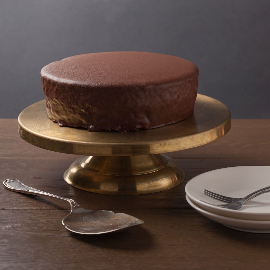 עוגת שוקולד של הבייקרי, 100% שוקולד וולרונה בציפוי גנאש