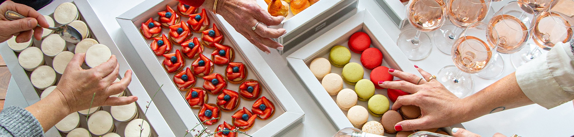 מגשי אירוח לשבועות