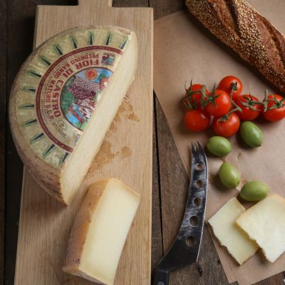 גבינת פקורינו מונטסארדו