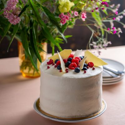 עוגת יום הולדת מסקרפונה דובדבן